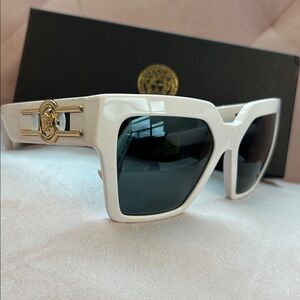SOLD Versace White Medusa Sunglasses – Bold Square Frame with Gold Detail